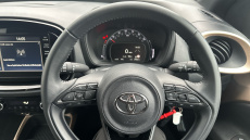 Toyota Aygo X 1.0 VVT-i Edge 5dr Petrol Hatchback